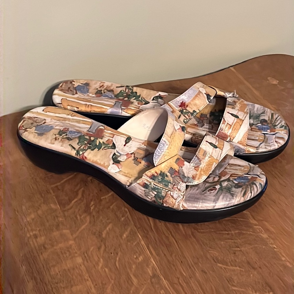 Icon shoes - 251